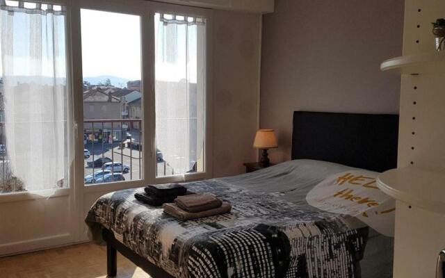 Appartement Montrond-les-Bains, 2 pièces, 2 personnes - FR-1-496-229