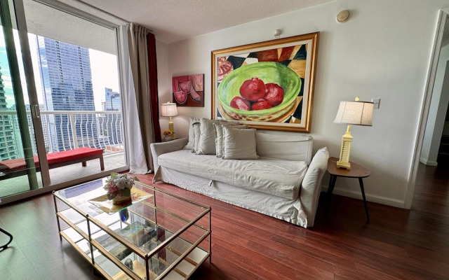 Miami Brickell unit Balcony Pool 1 pkg