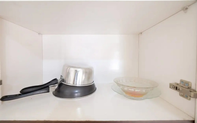 Comfy Studio Apartment @ Green Pramuka City
