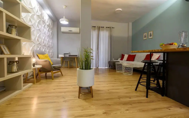 Luxurious flat near the beach and the city center