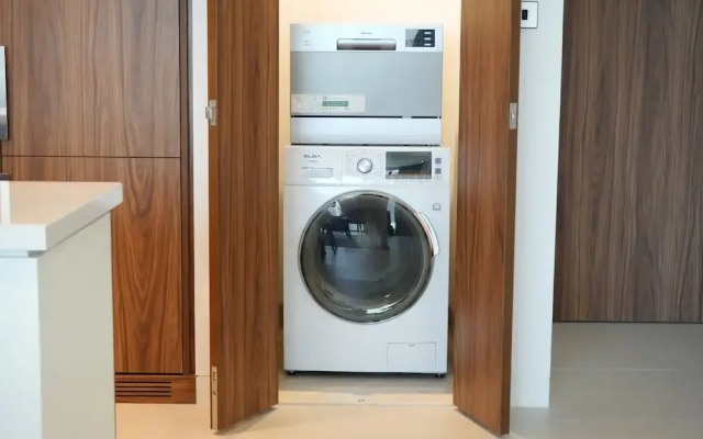 Staybridge Suites Dubai Business Bay by IHG