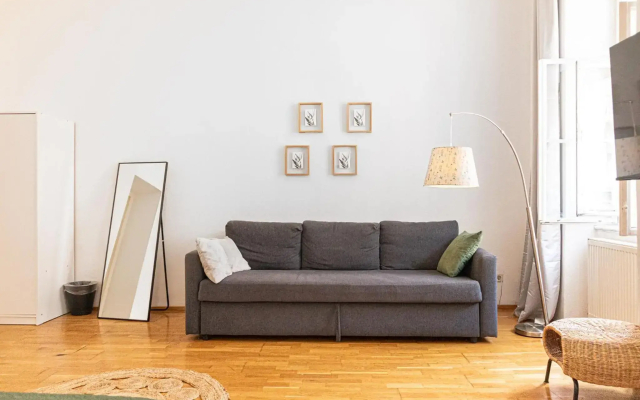 Smart 2BR Apt. Perfect for Longstays near Rennweg