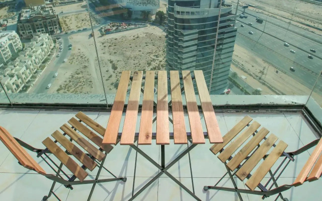 Allsopp & Allsopp - O2 Tower