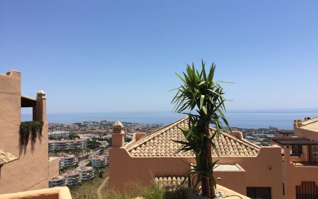 Romantic & Luxurious Duplex SEA View
