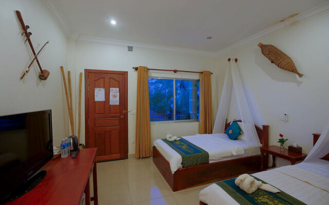 Angkor Attic Villa