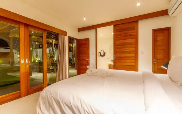 Villa Namu by Alfred in Bali