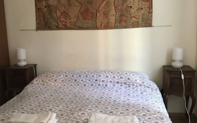 Stylish apartment in central Rome