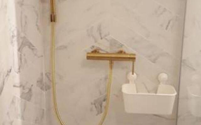Palace Luxury Apartment