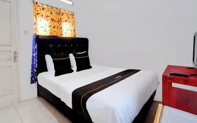 OYO 95065 Villa Ade