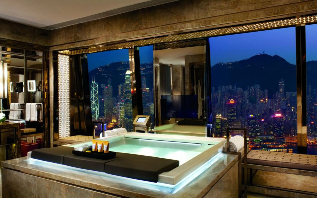 The Ritz-Carlton, Hong Kong