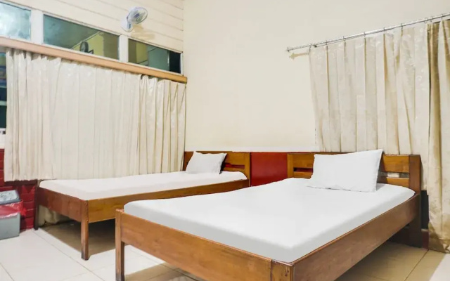 Hotel O Anggrek Daqu Syariah Kapuas