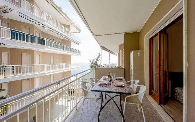 Residence Patrizia Seaside Holiday Apartment