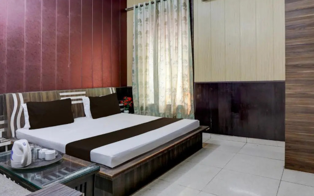 M2 Hotel & Restaurant