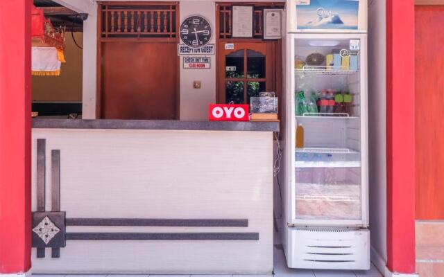 OYO 2411 Taman Mekar Beach Inn 2