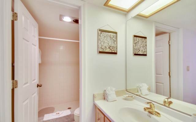 The Rose 503 3 Bdrm Beachfront Condo! / Private Balcony