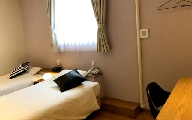 HOTEL 3o'clock TENNOJI