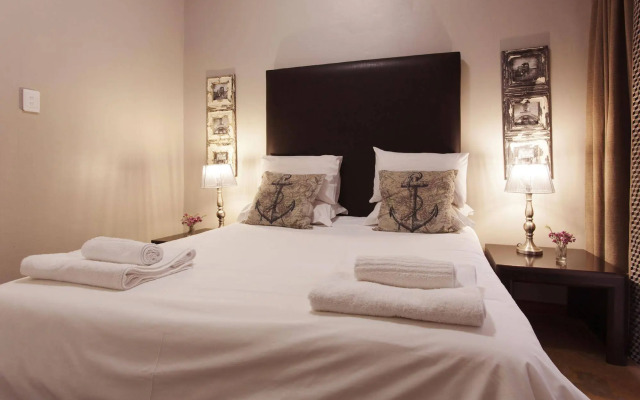 Akanani Apartments