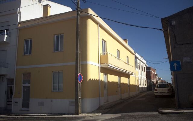 Friendly Peniche Apartment