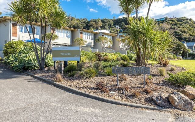 Sea Breeze at The Sands - Onetangi Beach