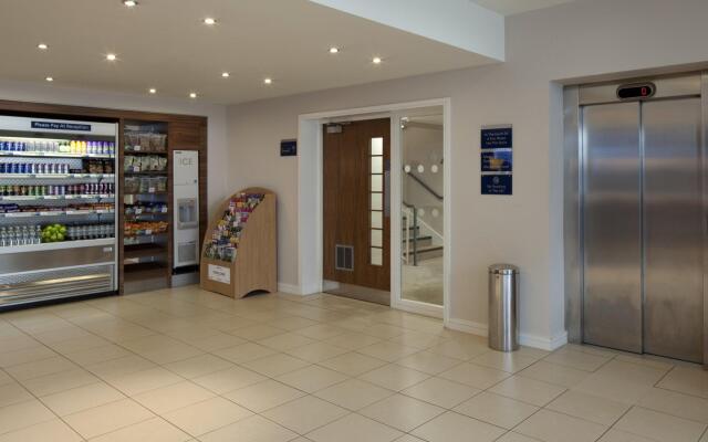 Holiday Inn Express Walsall M6J10 by IHG