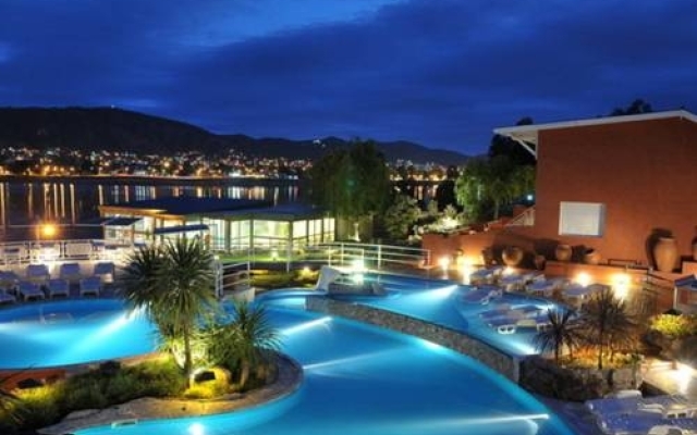 Lake Buenavista Resort
