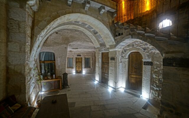 Eyes Of Cappadocia Cave Hotel