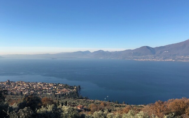 Villa Belvedere Albisano
