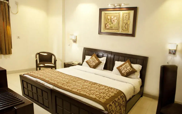 OYO Rooms Cyber City Oakwood