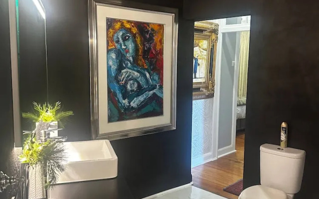 Miguel's Seaview Corner