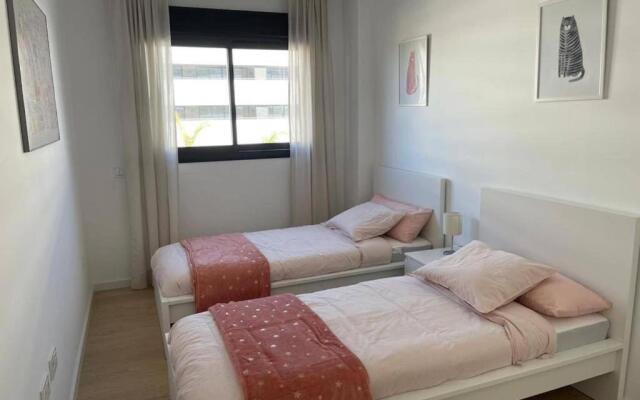 Holidays2Torremolinos Alamos 3 bedroom & terrace & pool