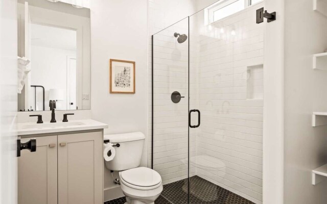 Sun-kissed Retreat 9 Bedroom Home