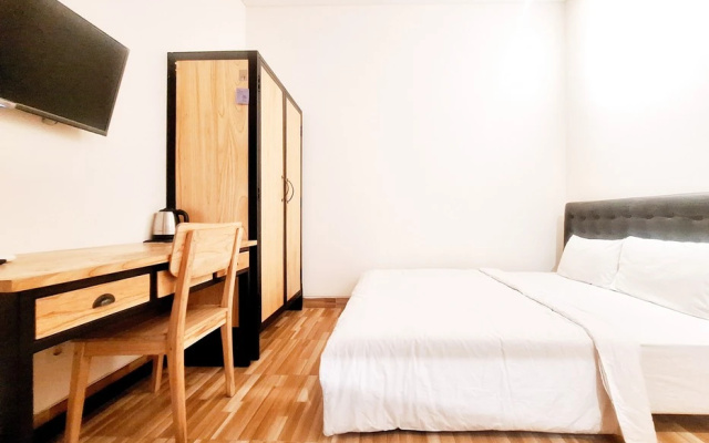 Sari Panguripan RedPartner Syariah Near UGM – Guest Rooms – Sleman