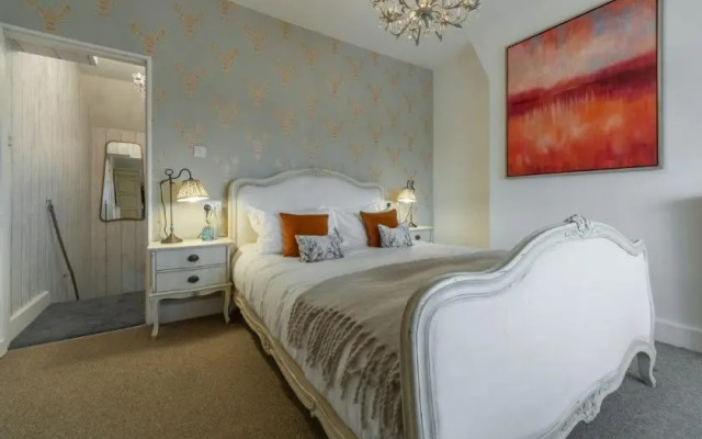 No33 Seagull Cottage