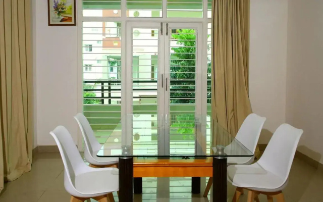 OYO 12459 SilverKey Gachibowli
