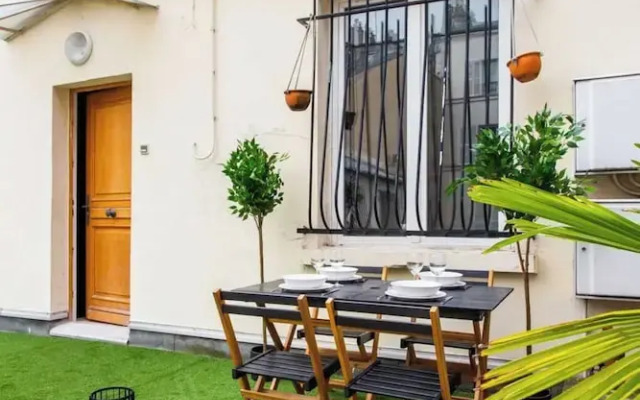 Private Terrace Apartment -1bdr/ 6p-sacra-ca\"ur