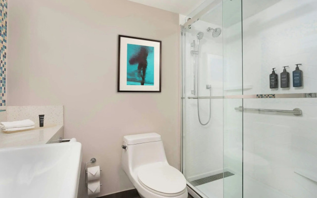 Courtyard by Marriott Isla Verde Beach Resort
