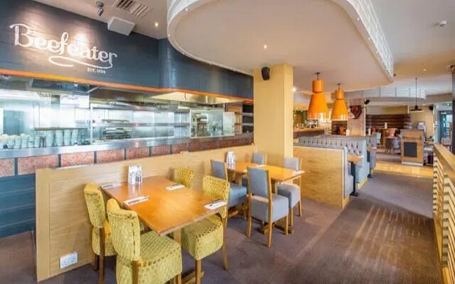 Premier Inn Swansea Waterfront