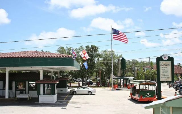 The Loft at Menorcan Square