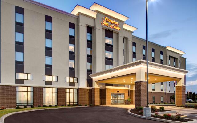 Hampton Inn & Suites Syracuse North Airport Area