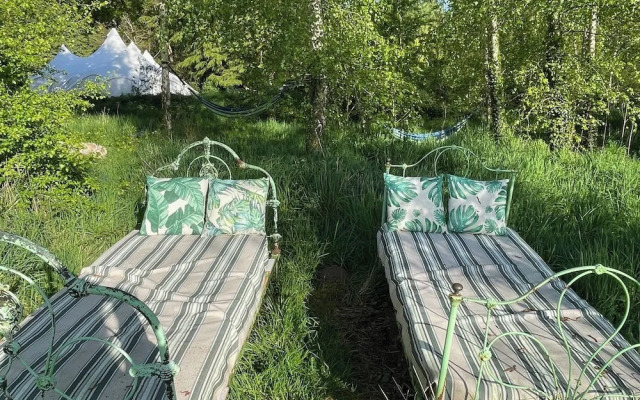 Tranquil Luxury Glamping Escape in Ross-on-wye 8