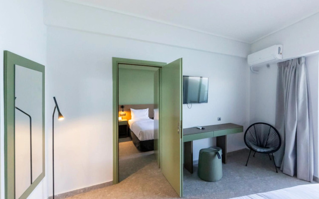 Messinian Bay Hotel