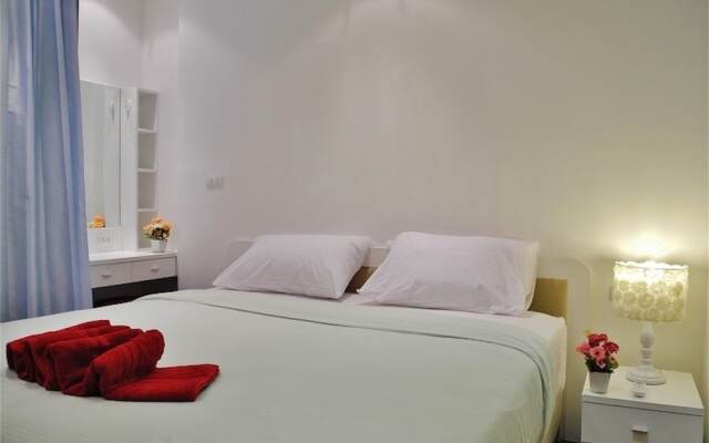 Art@Patong Serviced Apartments