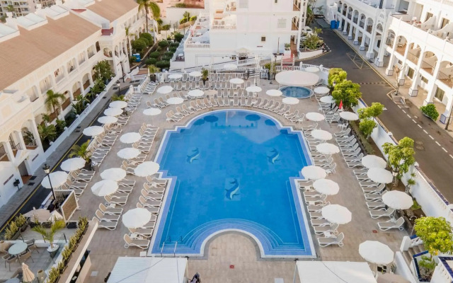 Hollywood Mirage - Excel Hotels & Resorts