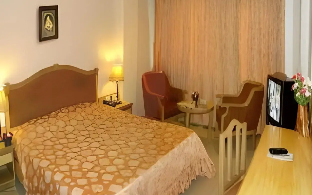 Hotel Supreme