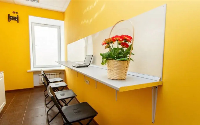 Four Squares Novoslobodskaya