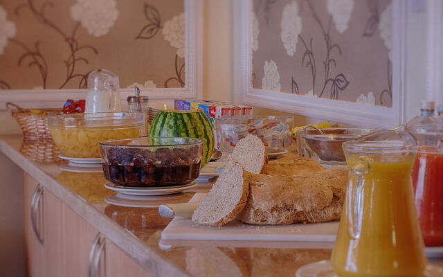 Luccombe Manor Country House Hotel