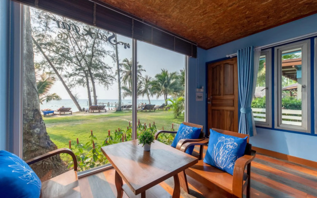 Sea Far Resort