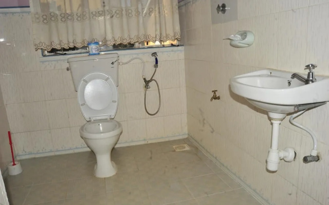 Acacia Gardens Homestay