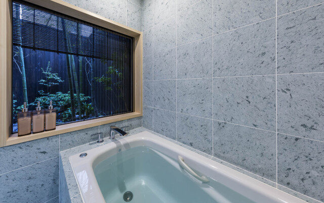 Kusamakura Kyoto Kawaramachi