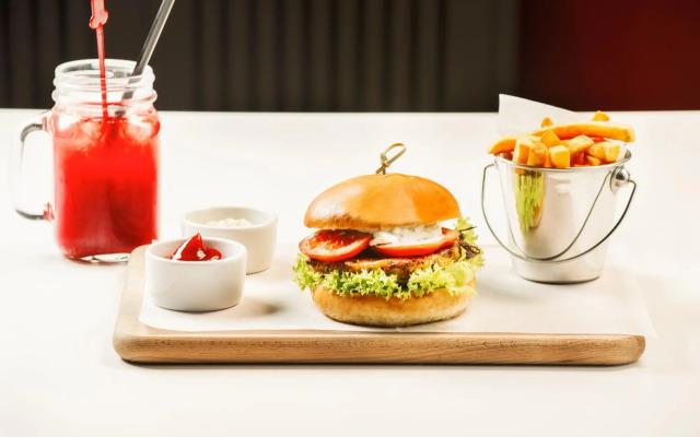ibis Zurich Messe-Airport